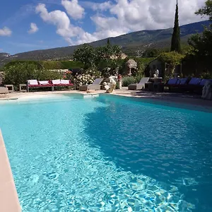 les-gites-du-mont-ventoux.fr-provencehotel.com/