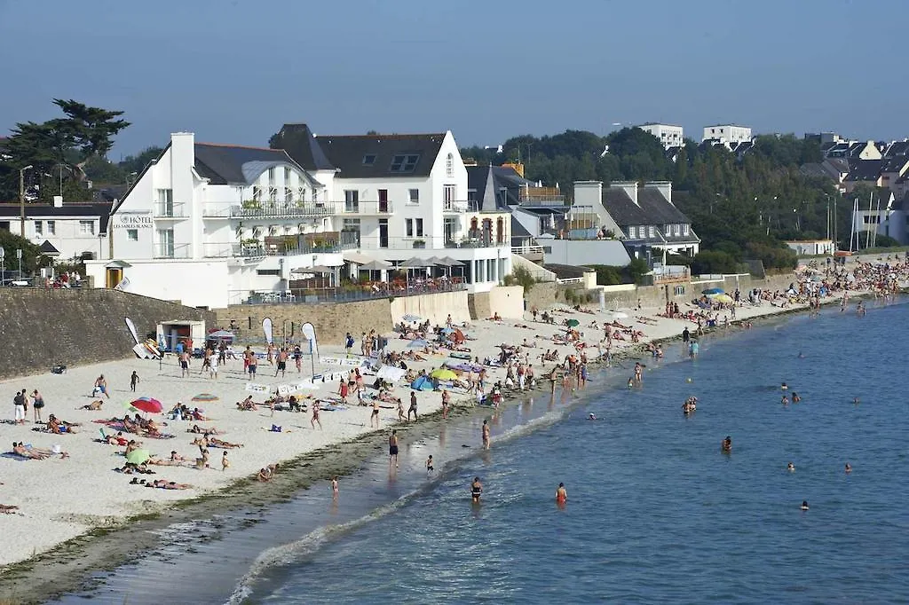 Отель Les Sables Blancs Конкарно